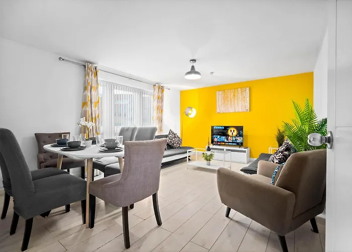 Graham 2 Bedroom, 1 Bathroom Apartment