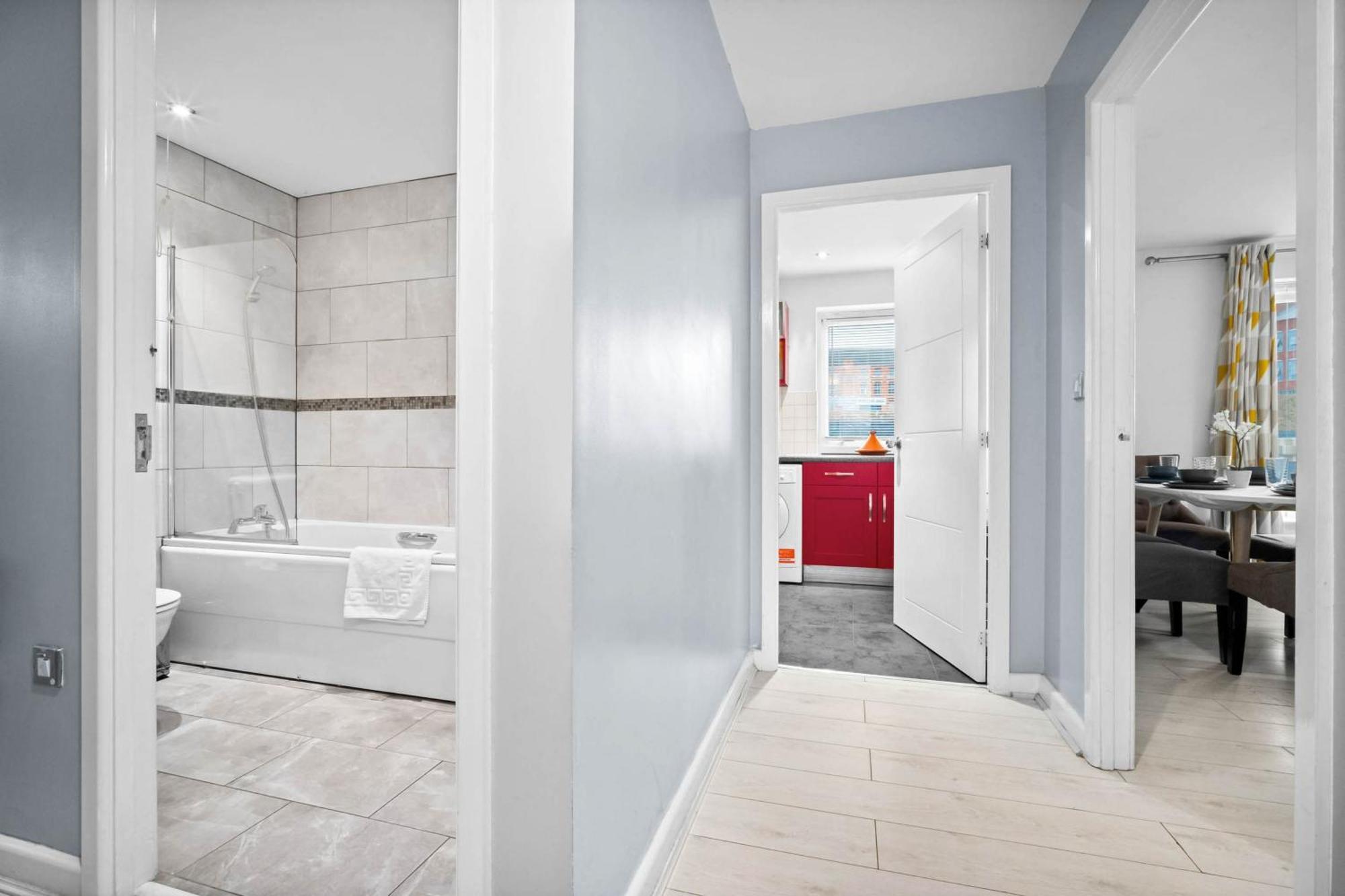 Graham 2 Bedroom, 1 Bathroom Apartment *